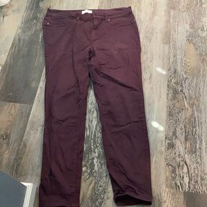 Women’s Ankle Jeans